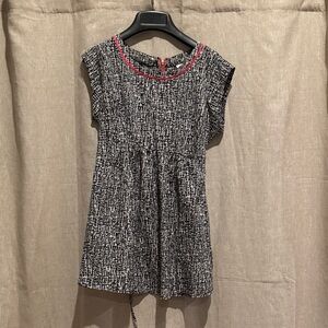 Motherhood Maternity Black and White Top with pink Trim